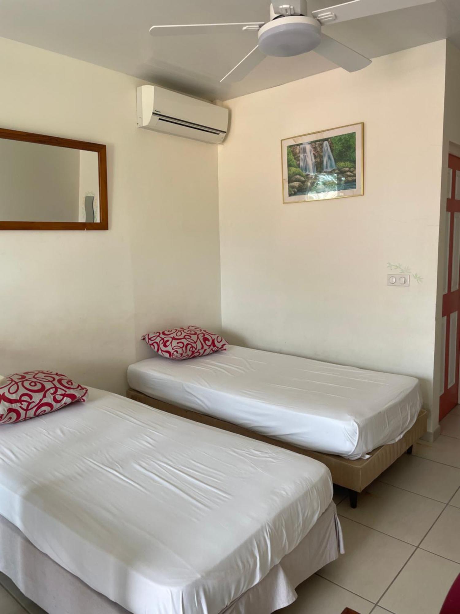 Hotel Douce Vague Sainte-Luce Bagian luar foto